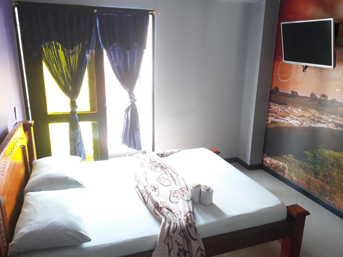 Hotel Calipso Marinilla Luaran gambar